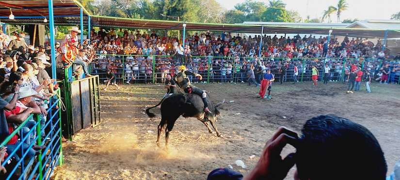 CORRIDA